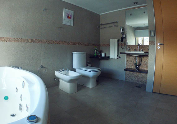 Lorem ipsum dolor sit amet, consectetur adipiscing elit. Phasellus quis elementum odio. Curabitur pellentesque, dolor vel pharetra mollis.